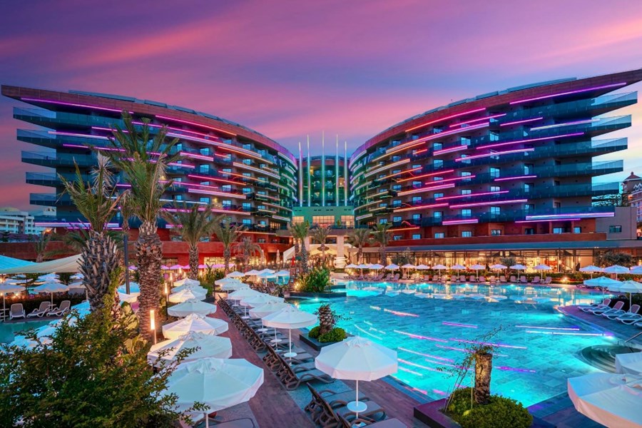Kirman Premium Calyptus Resort & Spa
