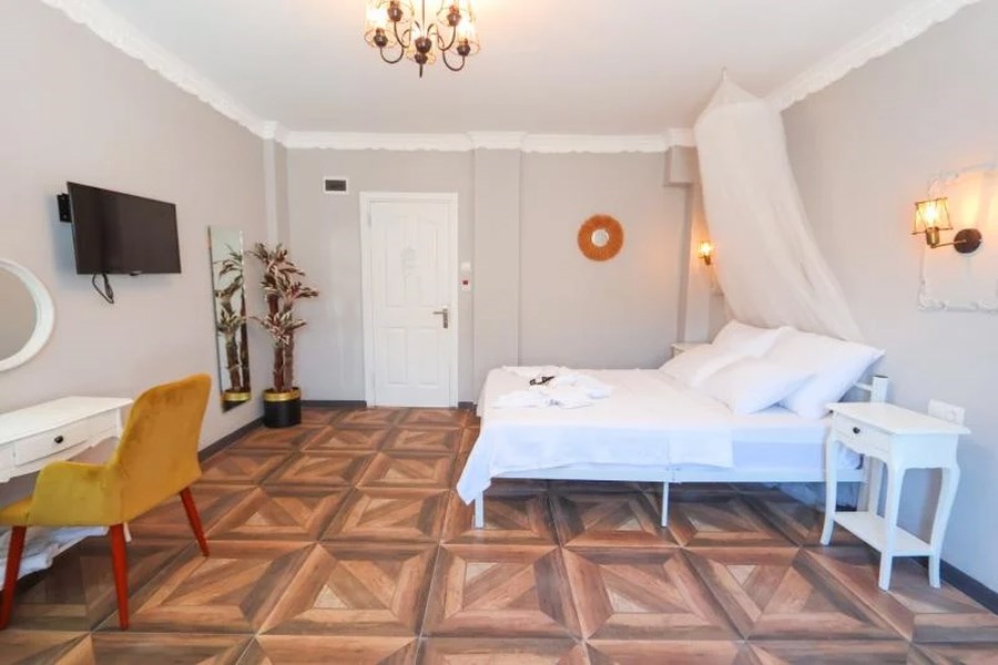 Zeren Alaçatı Otel