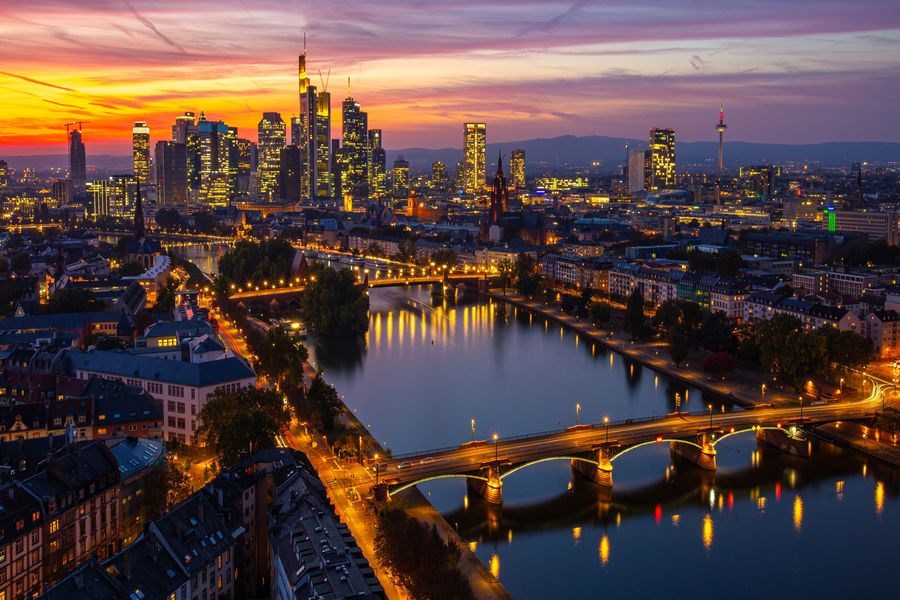 Fenomen Nürnberg Ve Alsace İle Noel Pazarları Turu Türk havayolları ile 4 gece 5 Gün Sabah Gidiş Akşam Dönüş FRA-STR IS001 