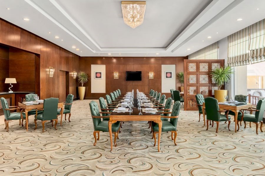 Executive Lounge
