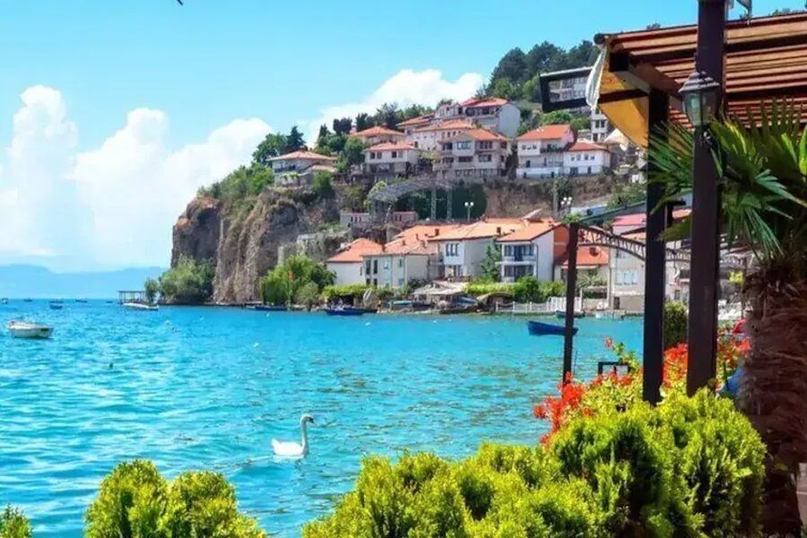 Balkan Üçgeni Turu Yılbaşı Özel Türk Havayolları ile 3 Gece 4 Gün