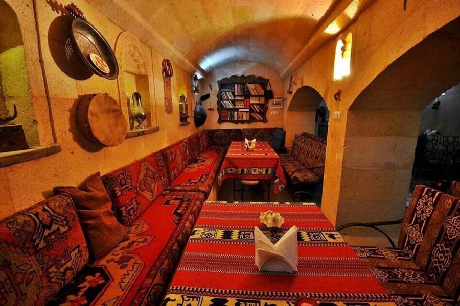 ANA RESTAURANT 