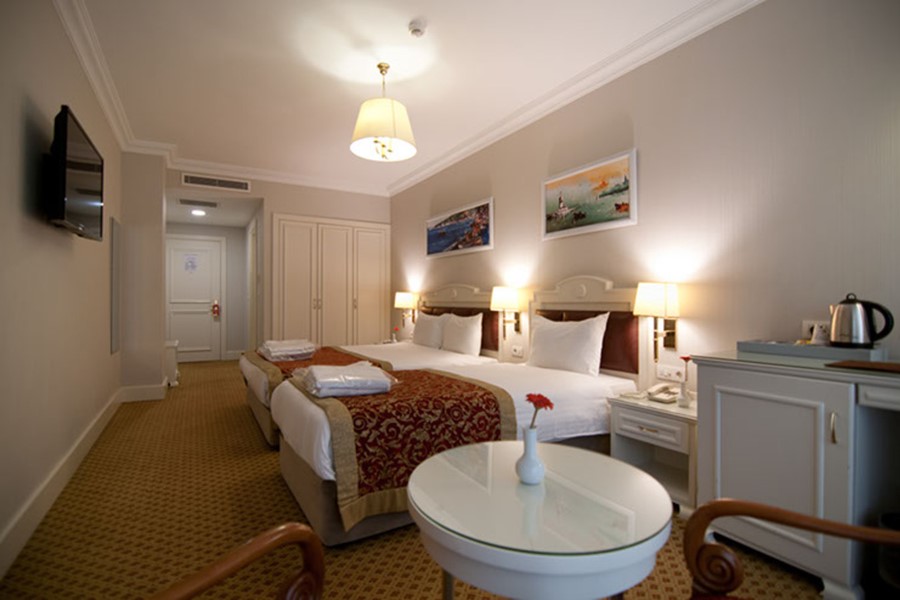 Taksim Metropark Hotel