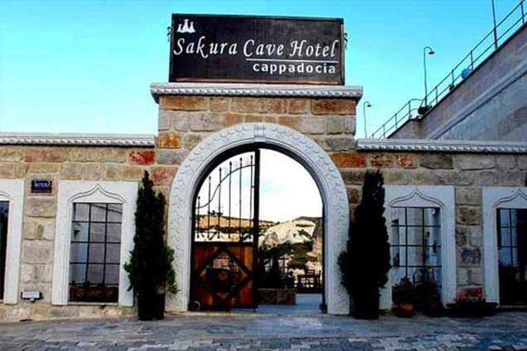 Sakura Cave Hotel