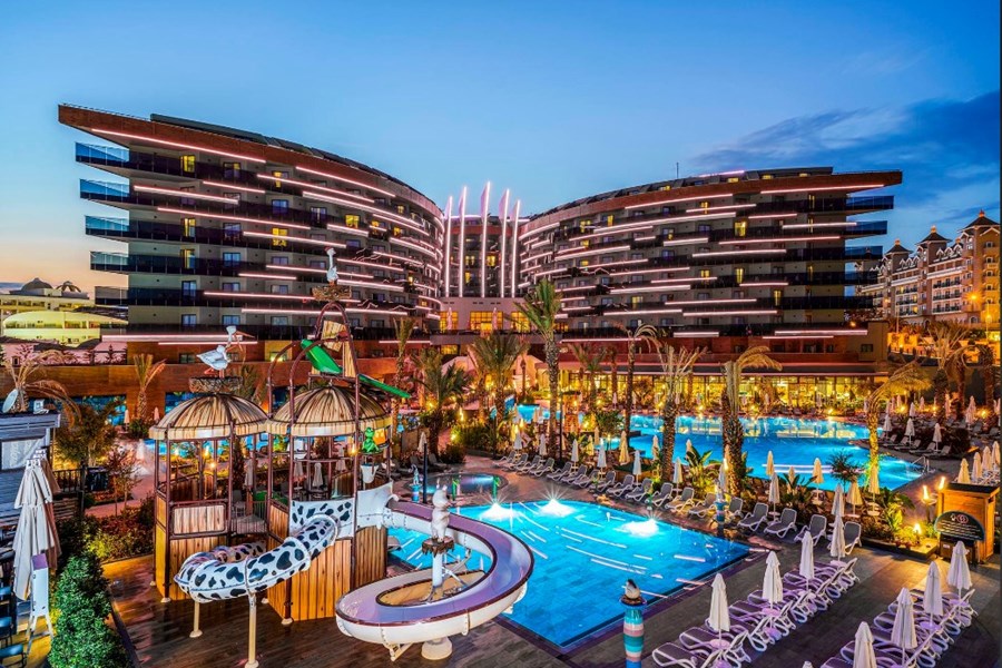 Kirman Premium Calyptus Resort & Spa