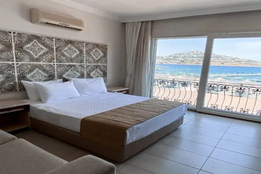 Club Cactus Fleur Beach