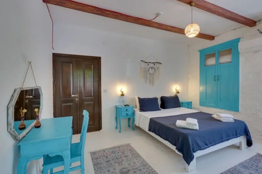Kapela Taş Otel Alaçatı