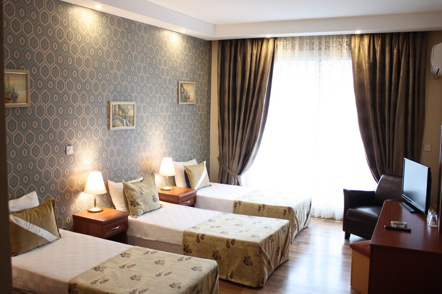 Life Hotel