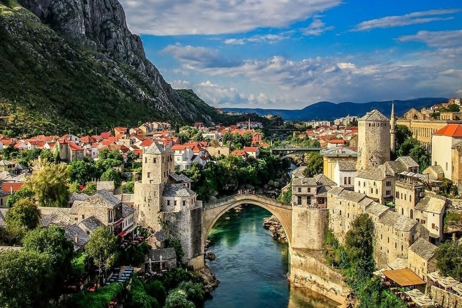 Balkan Güzelleri Kosova Makedonya Turu Ajet Havayolları ile