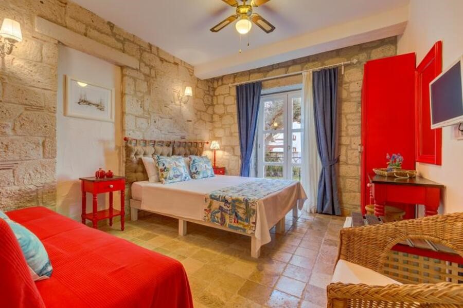 Fora Konak Alaçatı