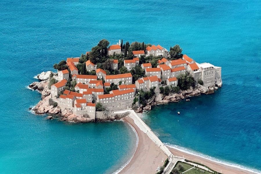 Budva Turu 2 Gece 3 Gün Air Montenegro ile TIV-TGD PC001