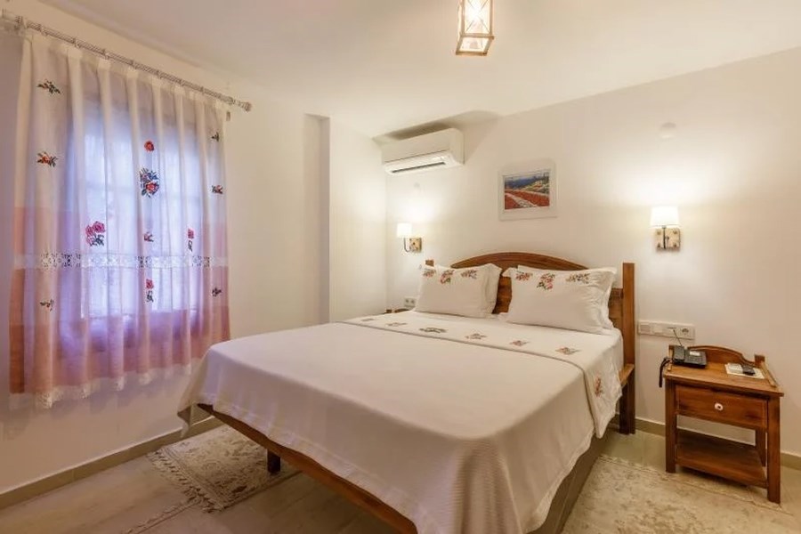 Monza House Butik Otel 