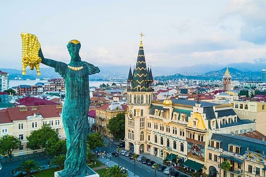 Uçaklı Karadeniz Rüyası Ve Batum Turu Edirne Hareketli