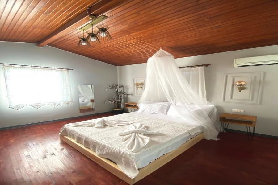 Zeren Alaçatı Otel