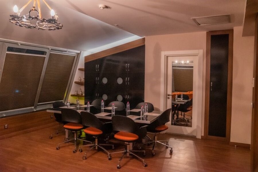 Private Toplantı Salonu