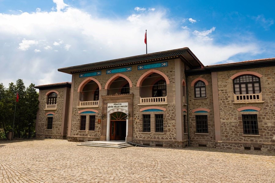 10 Kasım Özel Ankara Safranbolu Turu İstanbul Hareketli