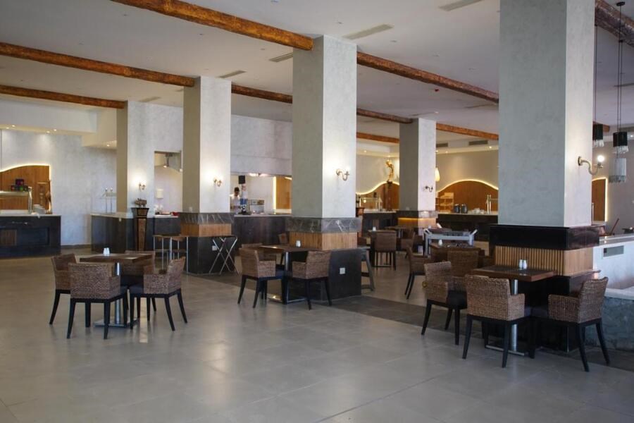 Zaina Restaurant