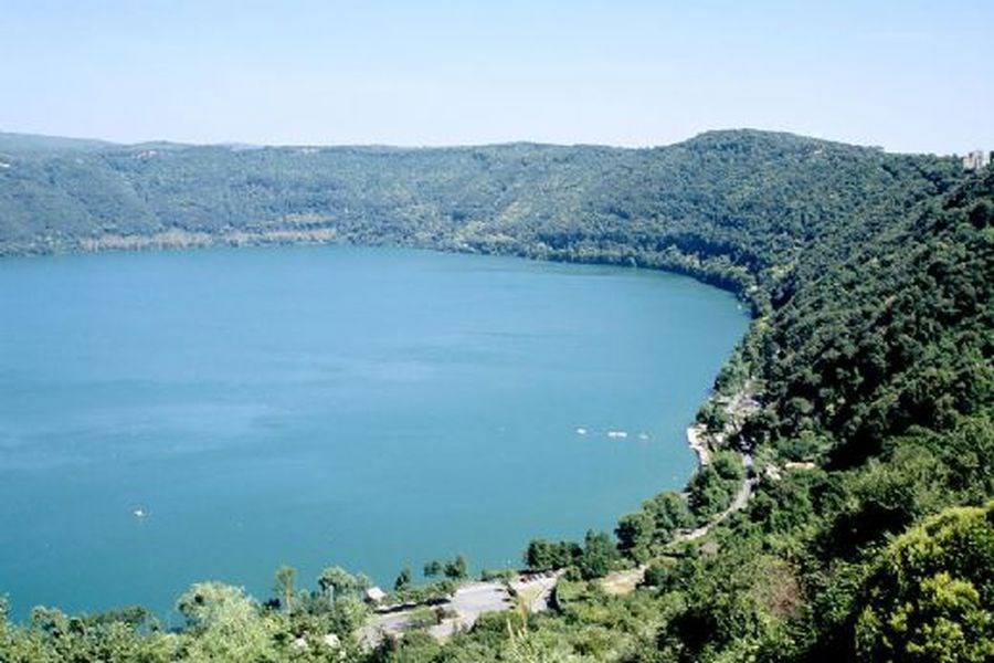 Maxi İtalya Turu Ajet Havayolları ile 7 Gece (FCO-BGY) FL001