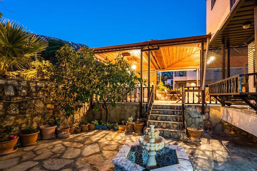 Liya Boutique Hotel Suites