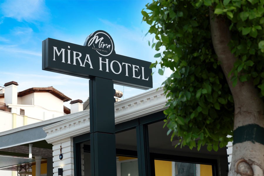 Mira Hotel 