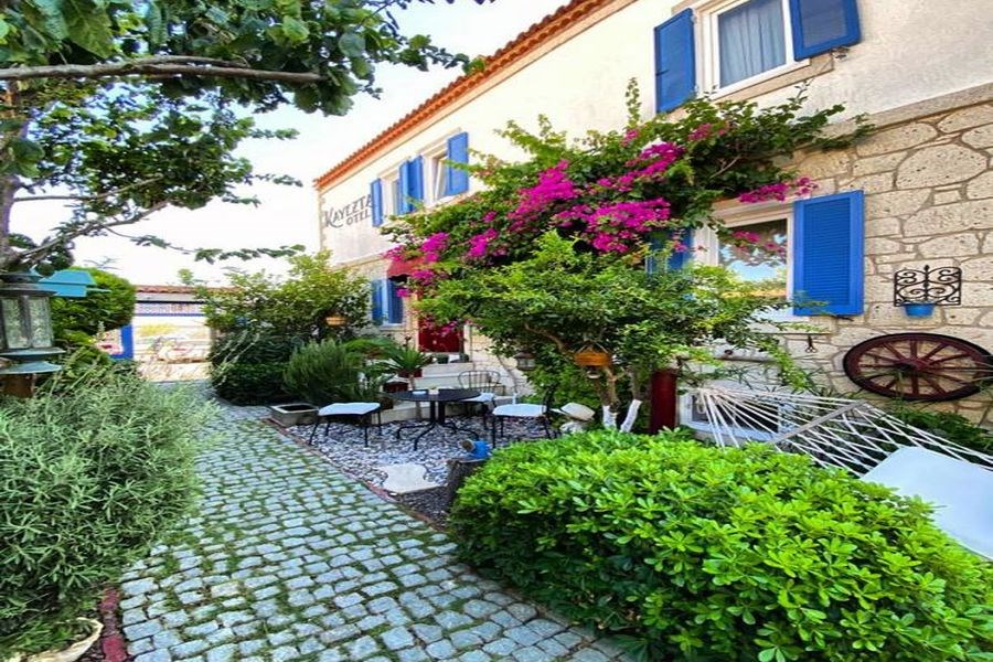 Alaçatı Kayezta Otel