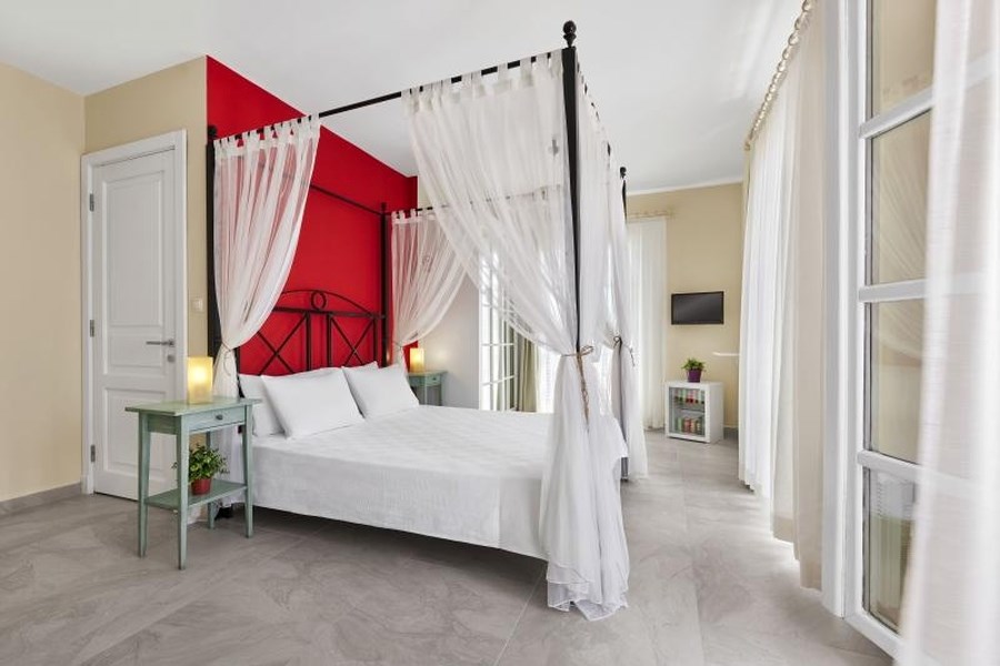 Panda Alaçatı Otel