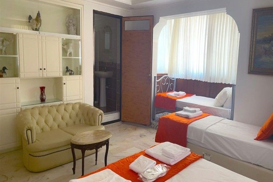 Antik Motel Alaçatı