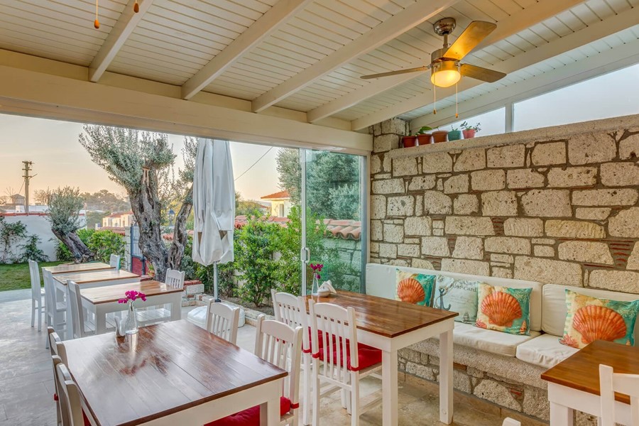 Fora Konak Alaçatı