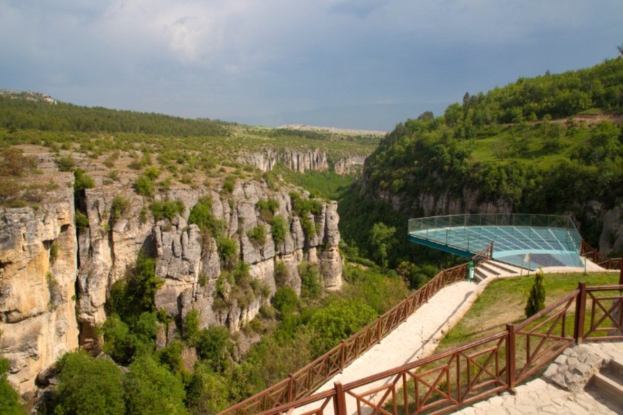Yükseklik Tutkunları İçin Türkiyenin En Etkileyici Seyir Terasları