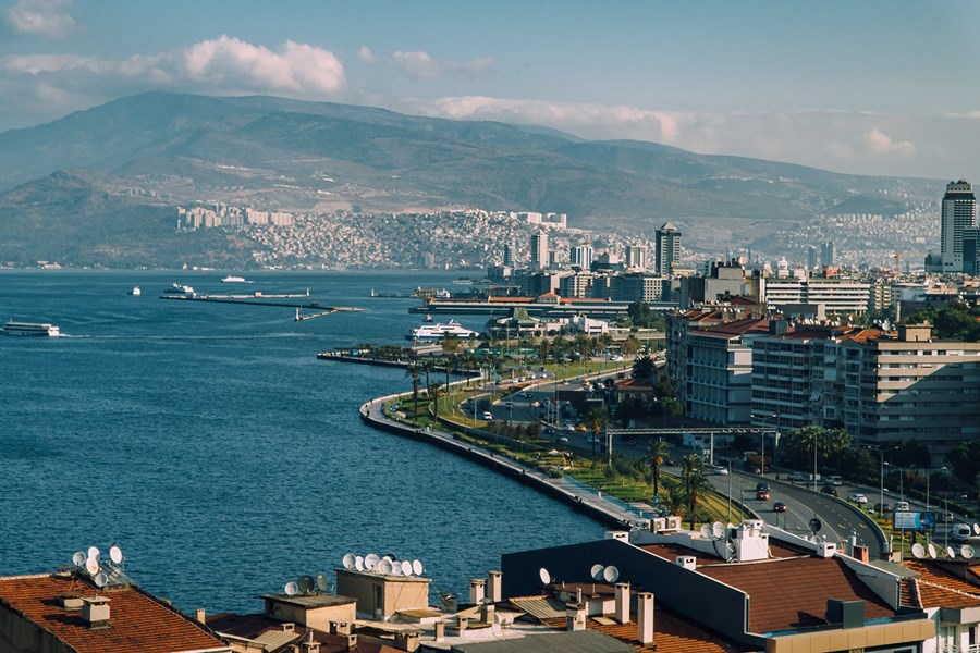 İzmirde 332 Milyon TL Değerinde 5 Yıldızlı Otel Projesi Hayata Geçiyor