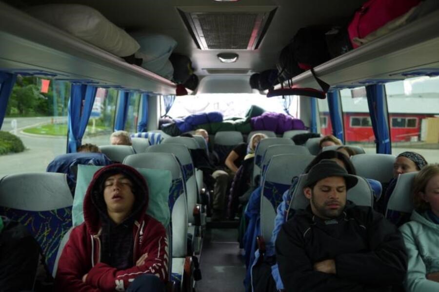 Otobüsle Seyahat Edenlerin Başına Gelen En Komik Hikayeler