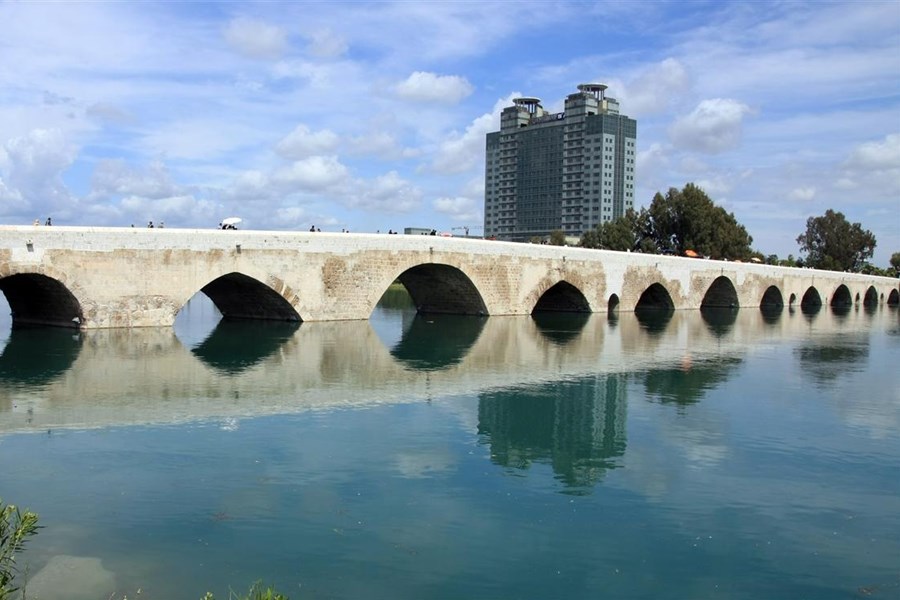 Adananın Saklı Güzellikleri Tarih ve Lezzet Turu